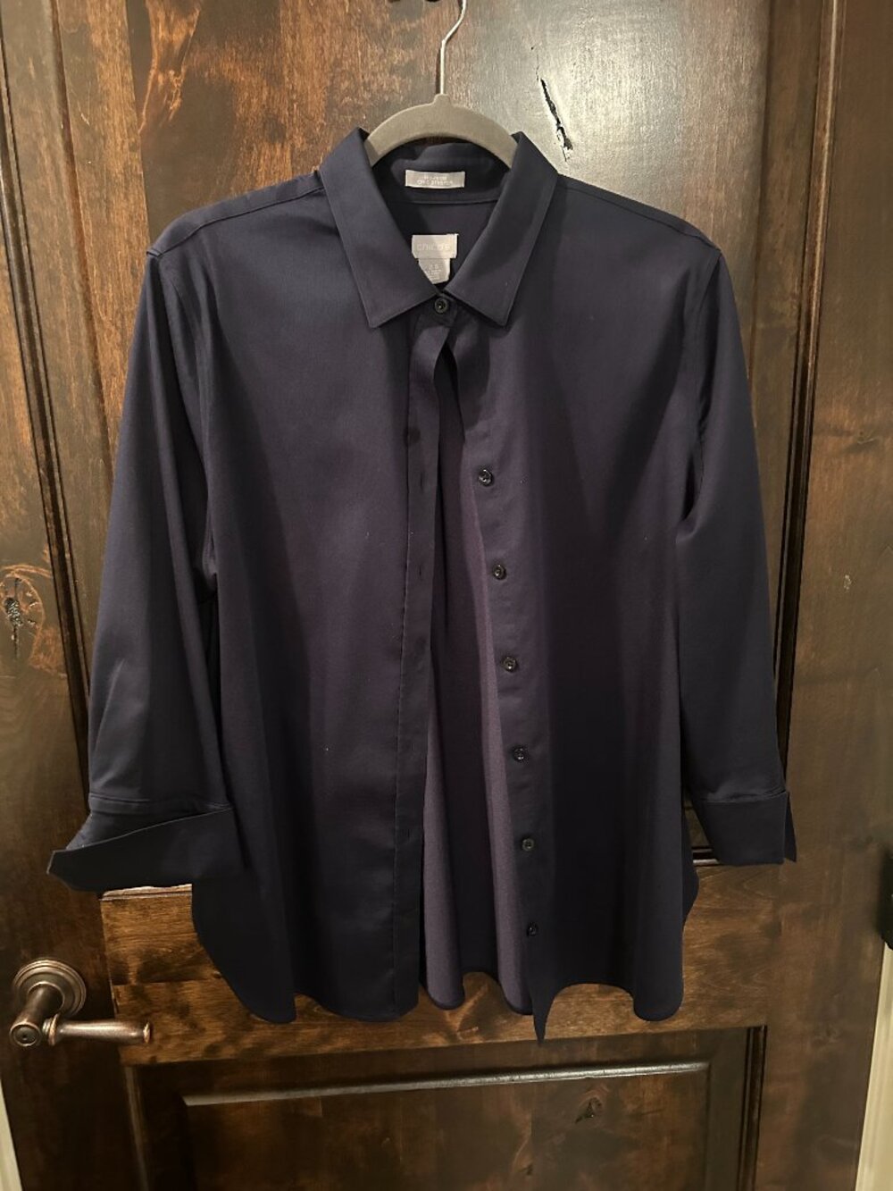 Chico's No iron navy blue blouse